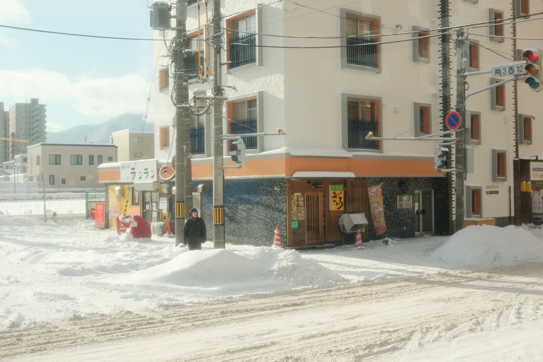 【光辉60载 魅力新西藏】在阿里噶尔县邂逅棚间“青绿”